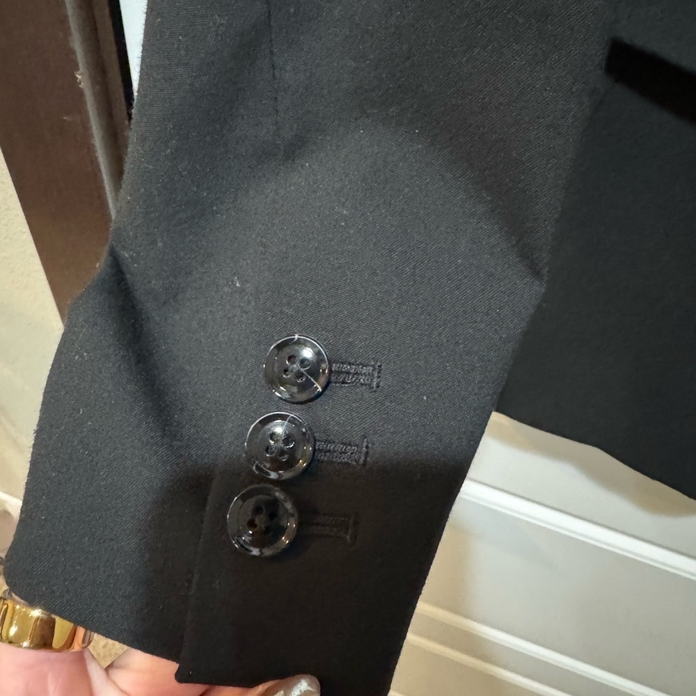 Black Blazer - Picture 4 of 6